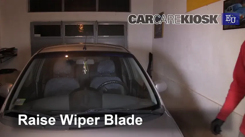 2005 Chevrolet Spark LS 0.8L 3 Cyl. Windshield Wiper Blade (Front) Replace Wiper Blades